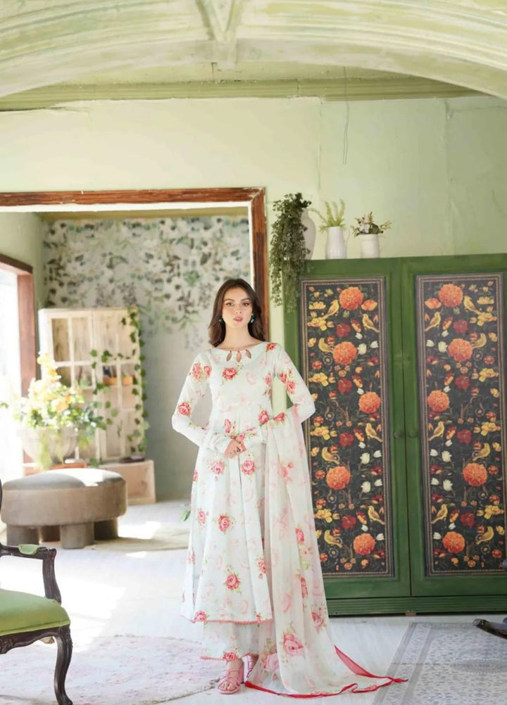 Feathers Pret Printed Lawn 3 Piece Suit Snowhite
