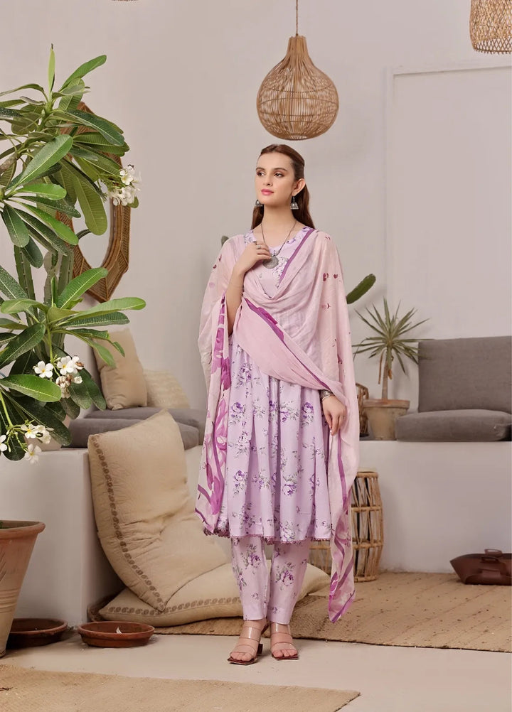 Feathers Pret Printed Lawn 3 Piece Suit Wisteria