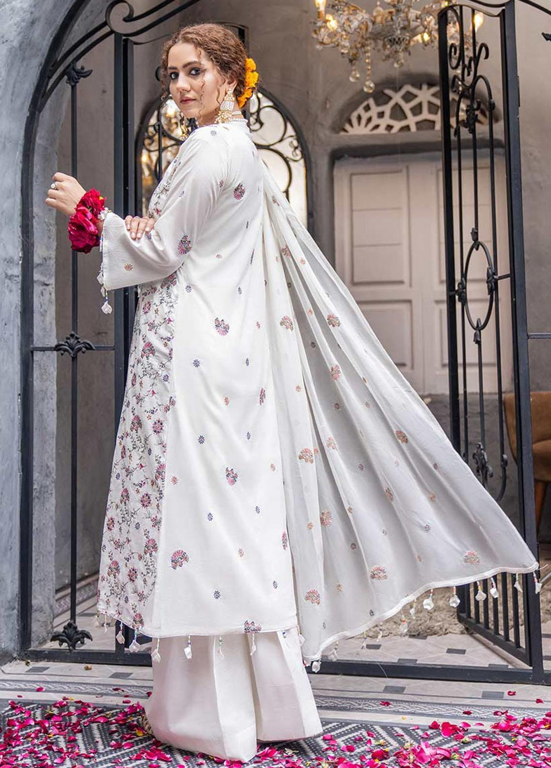 Feroza Embroidered Lawn Suits Unstitched 3 Piece FZ23LL D-01 - Spring / Summer Collection