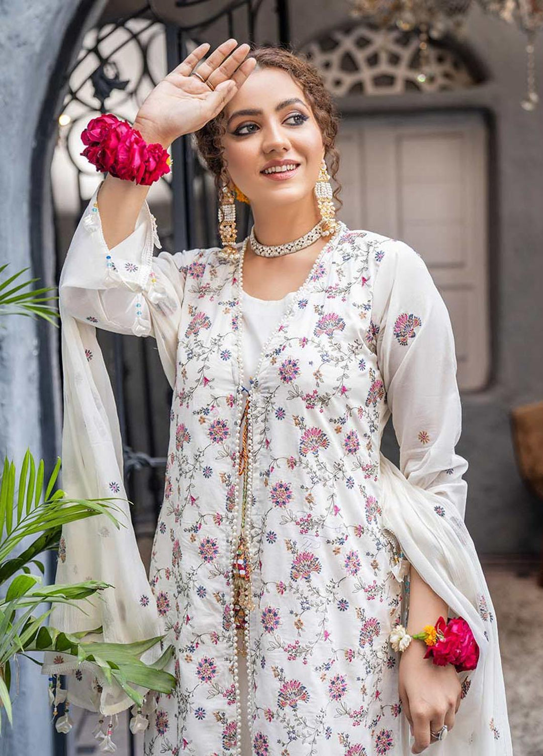 Feroza Embroidered Lawn Suits Unstitched 3 Piece FZ23LL D-01 - Spring / Summer Collection