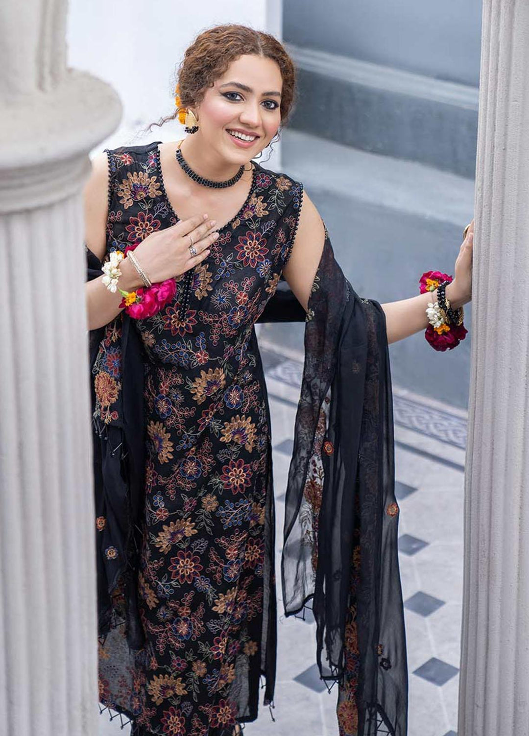 Feroza Embroidered Lawn Suits Unstitched 3 Piece FZ23LL D-02 - Spring / Summer Collection