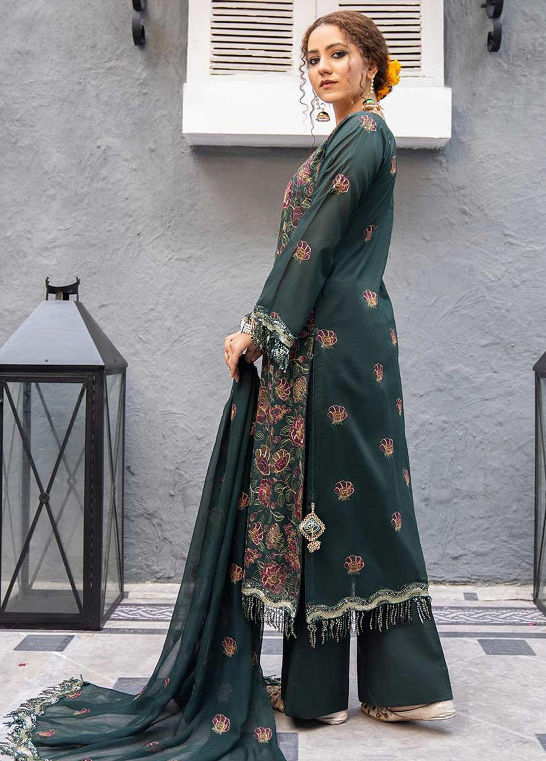Feroza Embroidered Lawn Suits Unstitched 3 Piece FZ23LL D-04 - Spring / Summer Collection