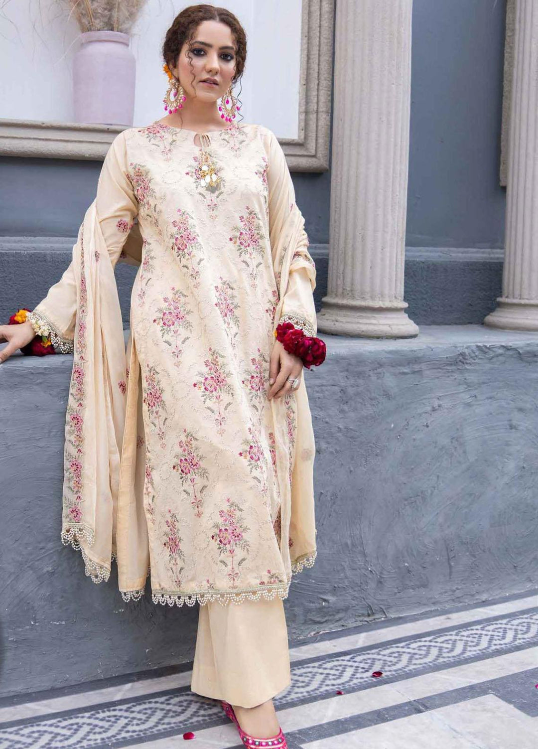 Feroza Embroidered Lawn Suits Unstitched 3 Piece FZ23LL D-05 - Spring / Summer Collection