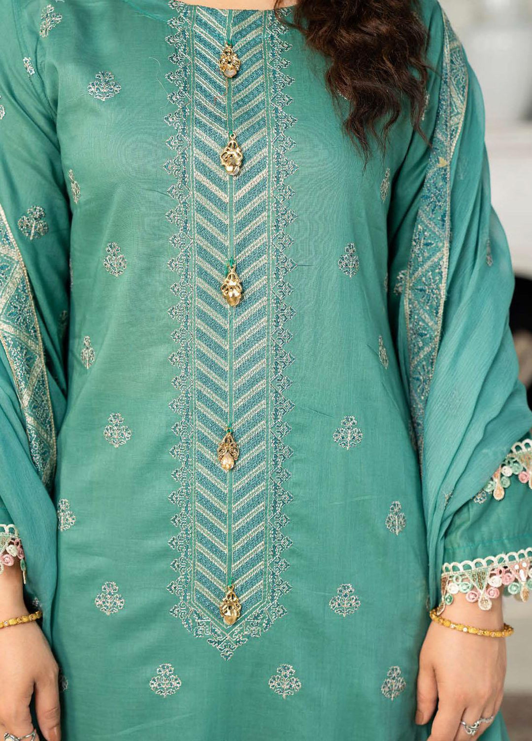 Feroza Embroidered Lawn Suits Unstitched 3 Piece FZ23LL-2 D-01 - Luxury Collection