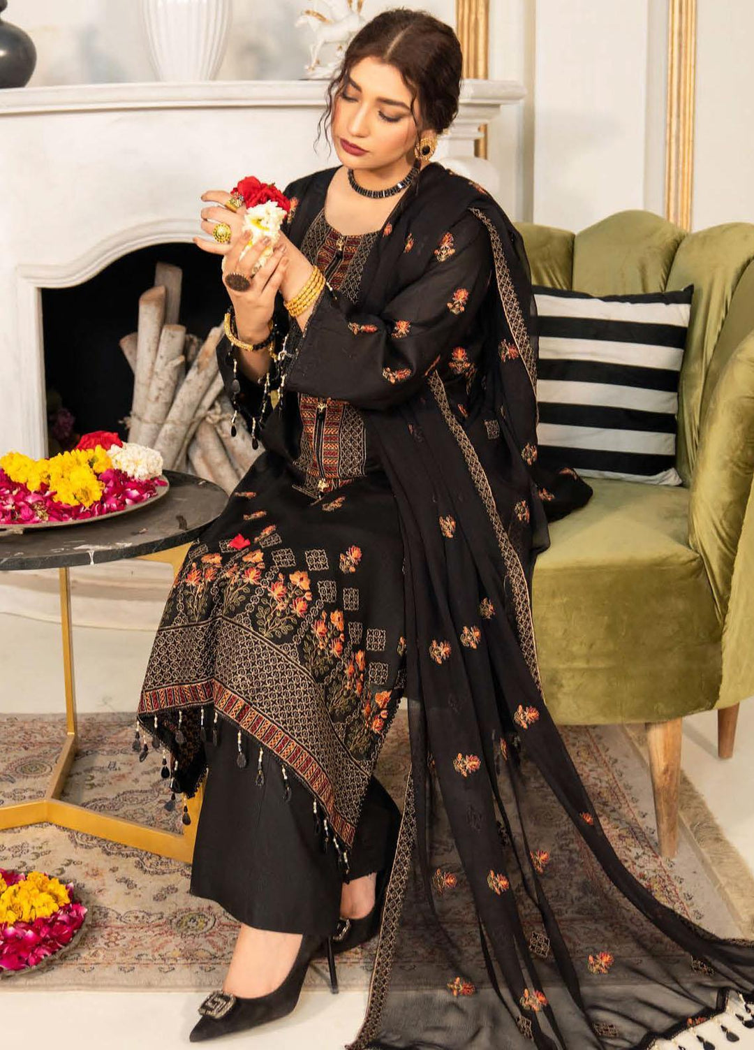 Feroza Embroidered Lawn Suits Unstitched 3 Piece FZ23LL-2 D-03 - Luxury Collection