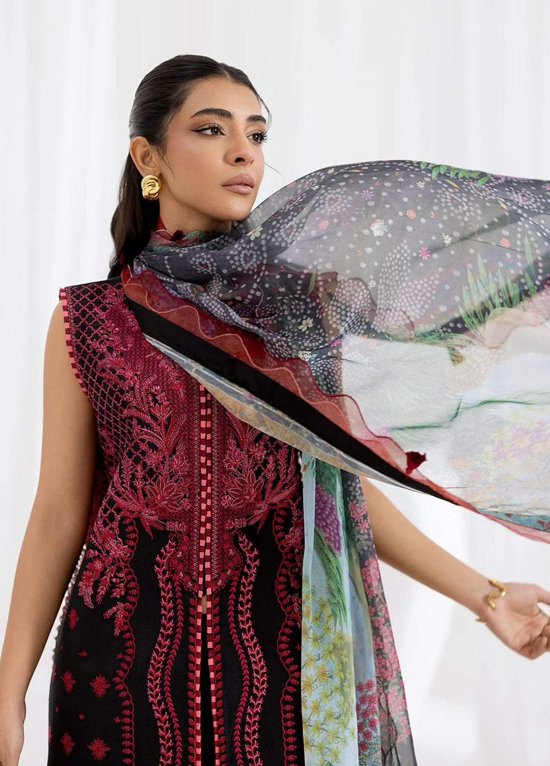 Fiona Embroidered Lawn Suits Unstitched 3 Piece Mavra - Summer Collection