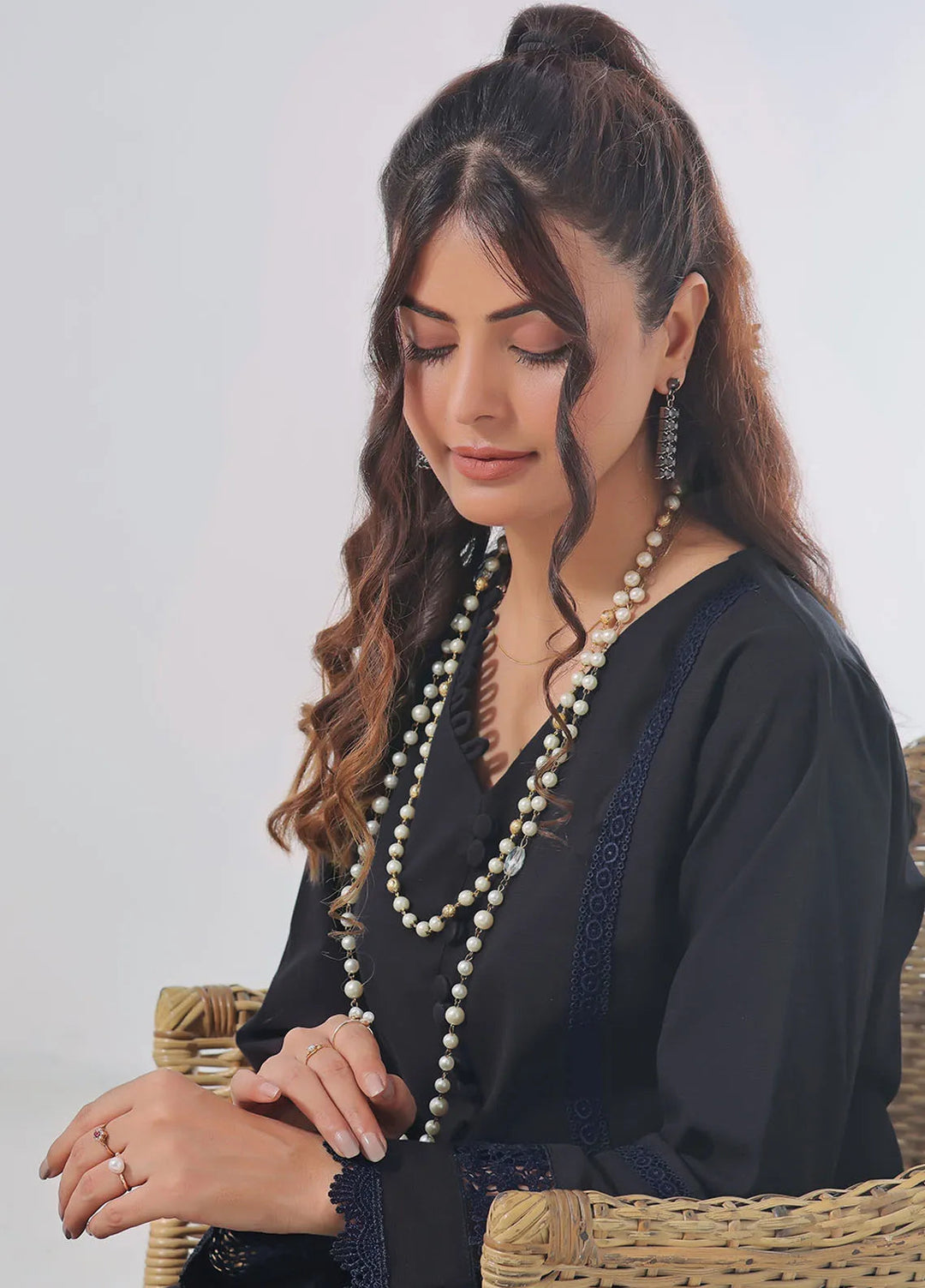 Fiona Pret Solids Khaddar 2 Piece Suit Ranunculus