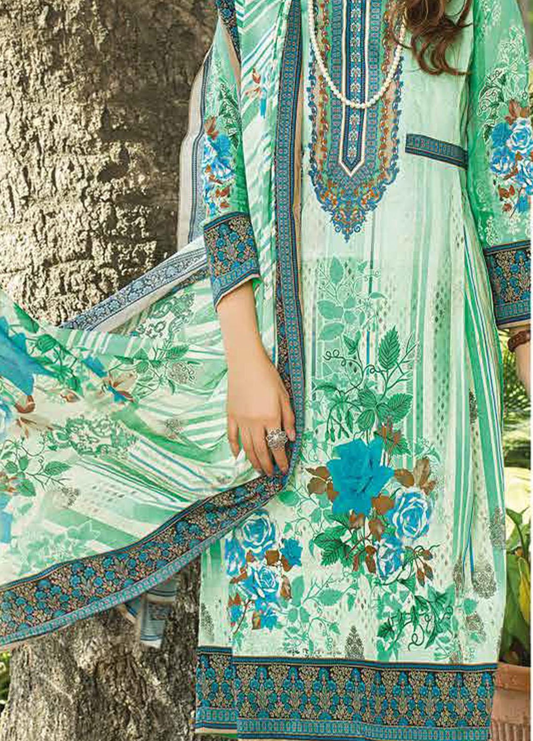 Five Star Printed Lawn Suits Unstitched 3 Piece FS22CL D-1319A - Summer Collection
