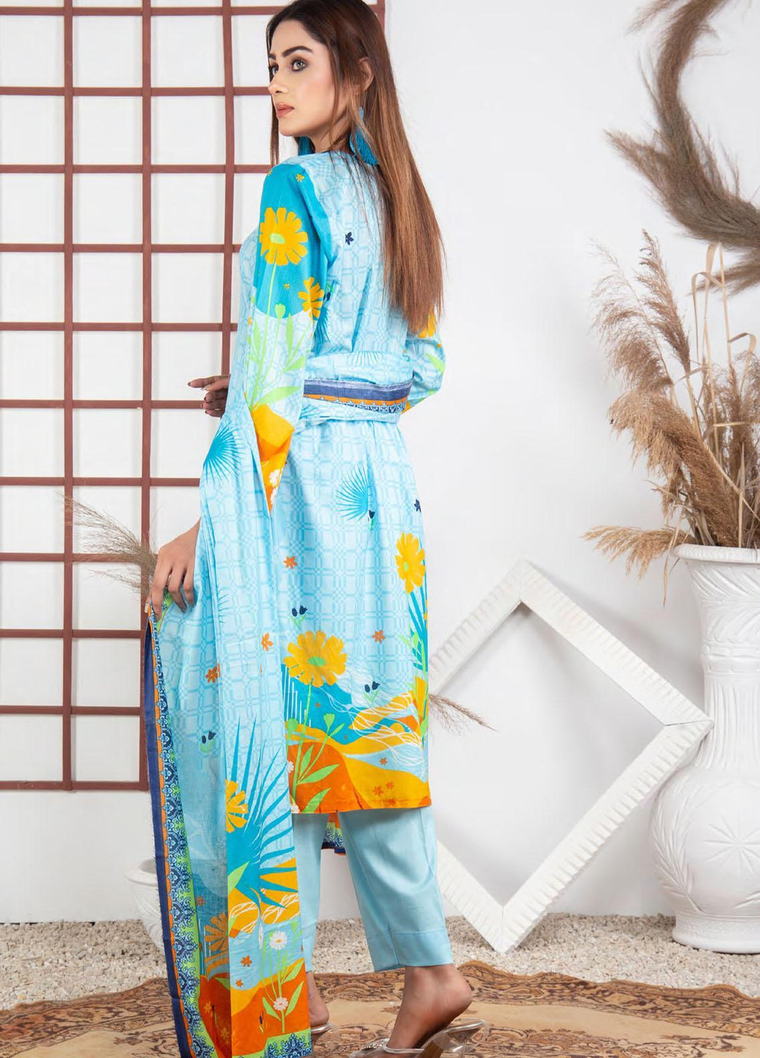 Five Star Printed Lawn Suit Unstitched 3 Piece FS22MD D-52B - Summer Collection