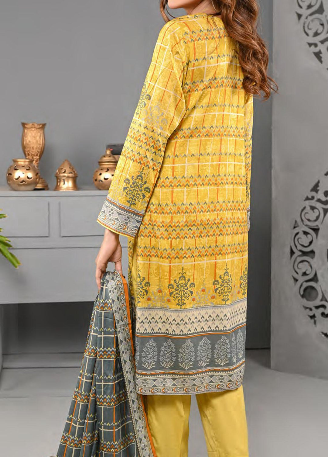 Five Star Printed Lawn Suit Unstitched 3 Piece FS22MD D-62A - Summer Collection