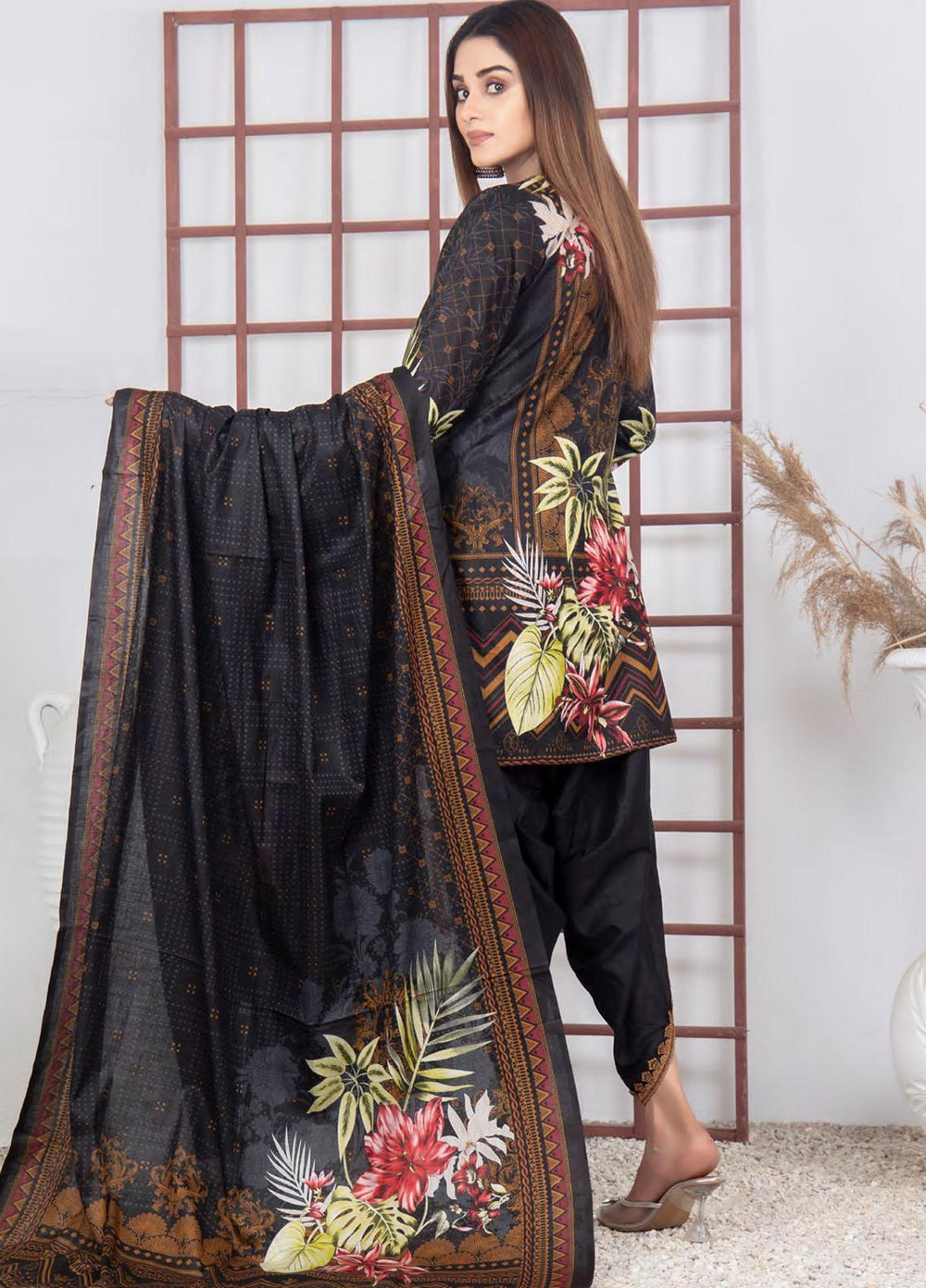 Five Star Printed Lawn Suit Unstitched 3 Piece FS22SL D-123B - Summer Collection