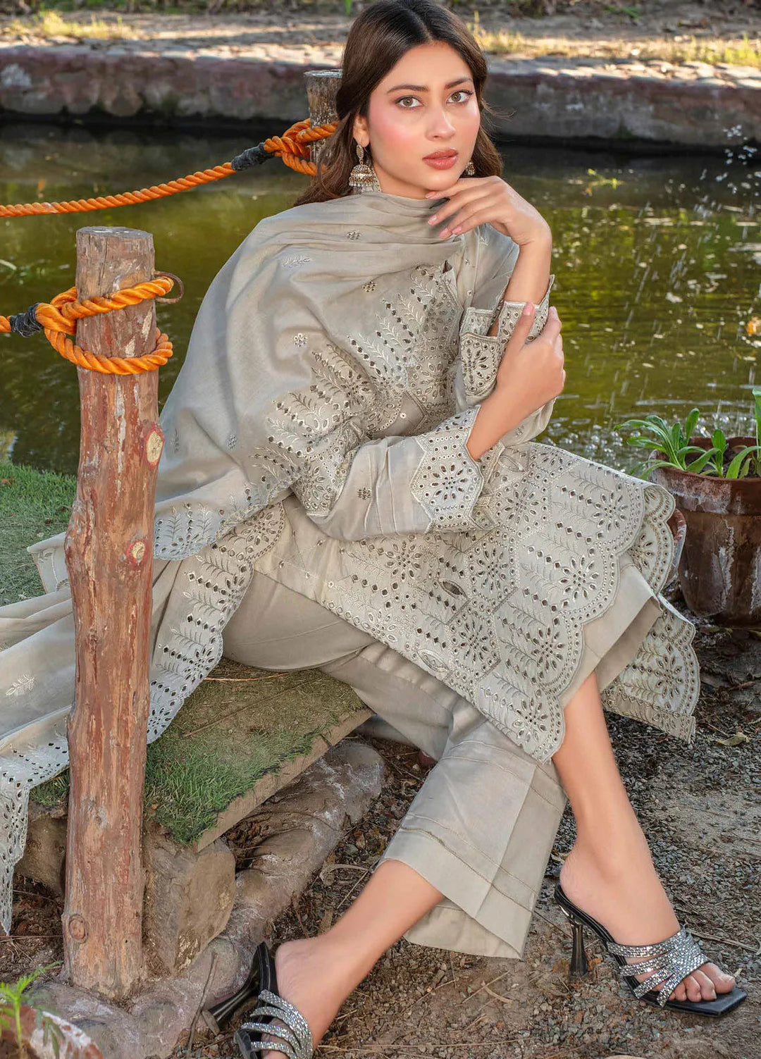 Fizza by Feroza Embroidered Lawn Suit Unstitched 3 Piece FZ25FS Art-03 - Summer Collection