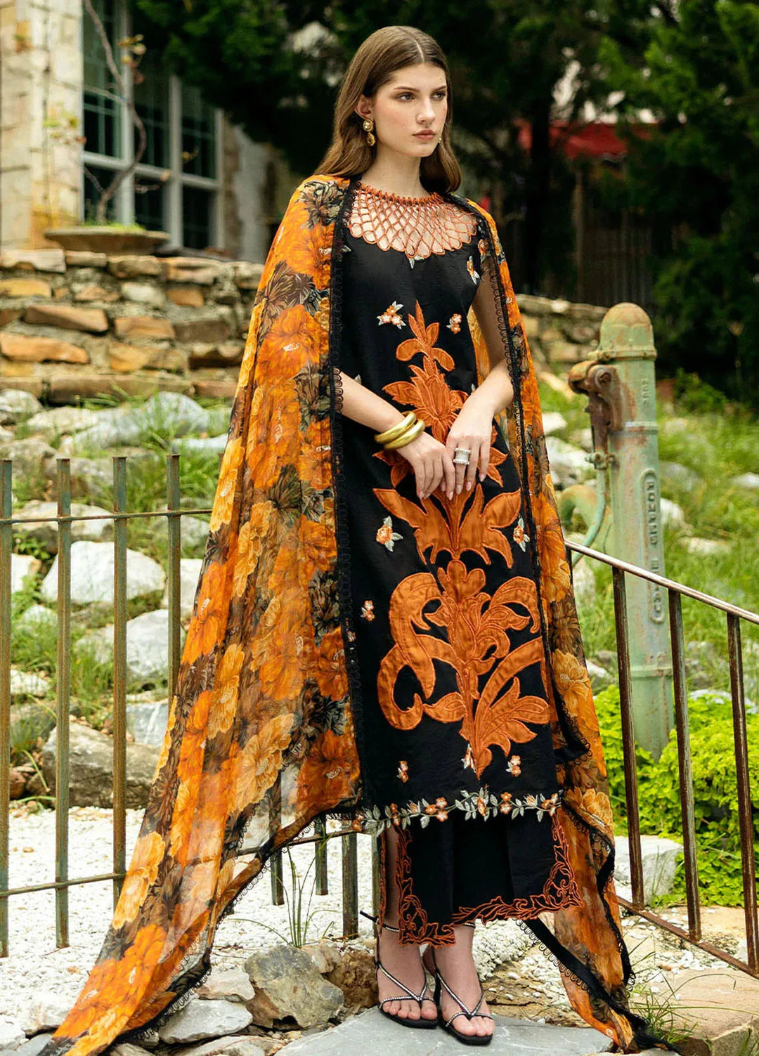 Flanerie by Roheenaz Embroidered Lawn Suit Unstitched 3 Piece RNZ25F Claire RNZ-5B - Summer Collection