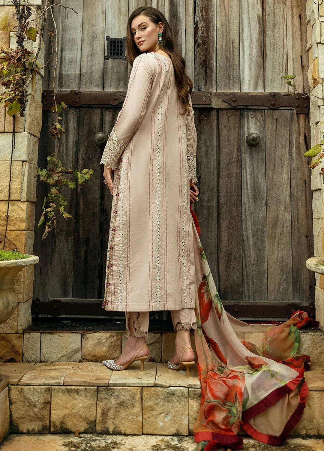 Flanerie by Roheenaz Embroidered Lawn Suit Unstitched 3 Piece RNZ25F Sophie RNZ-2B - Summer Collection