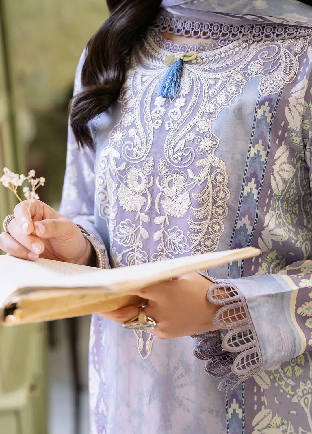 Flora by Roheenaz Printed Lawn Suit Unstitched 3 Piece RNZ24F RNP-02B Lumina - Summer Collection