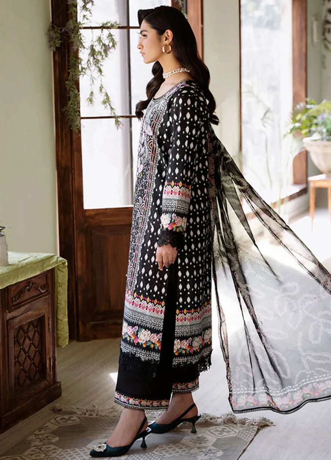 Flora by Roheenaz Printed Lawn Suit Unstitched 3 Piece RNZ24F RNP-06A Veridian - Summer Collection