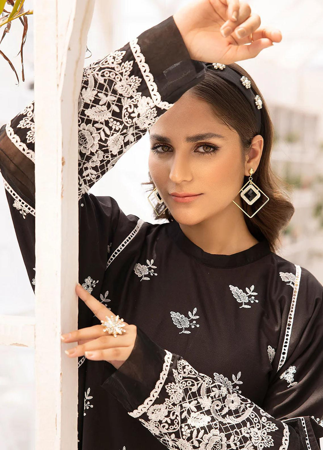 Florance By Meerak Embroidered Lawn Suits Unstitched Kurties MRK23F Raven - Summer Collection