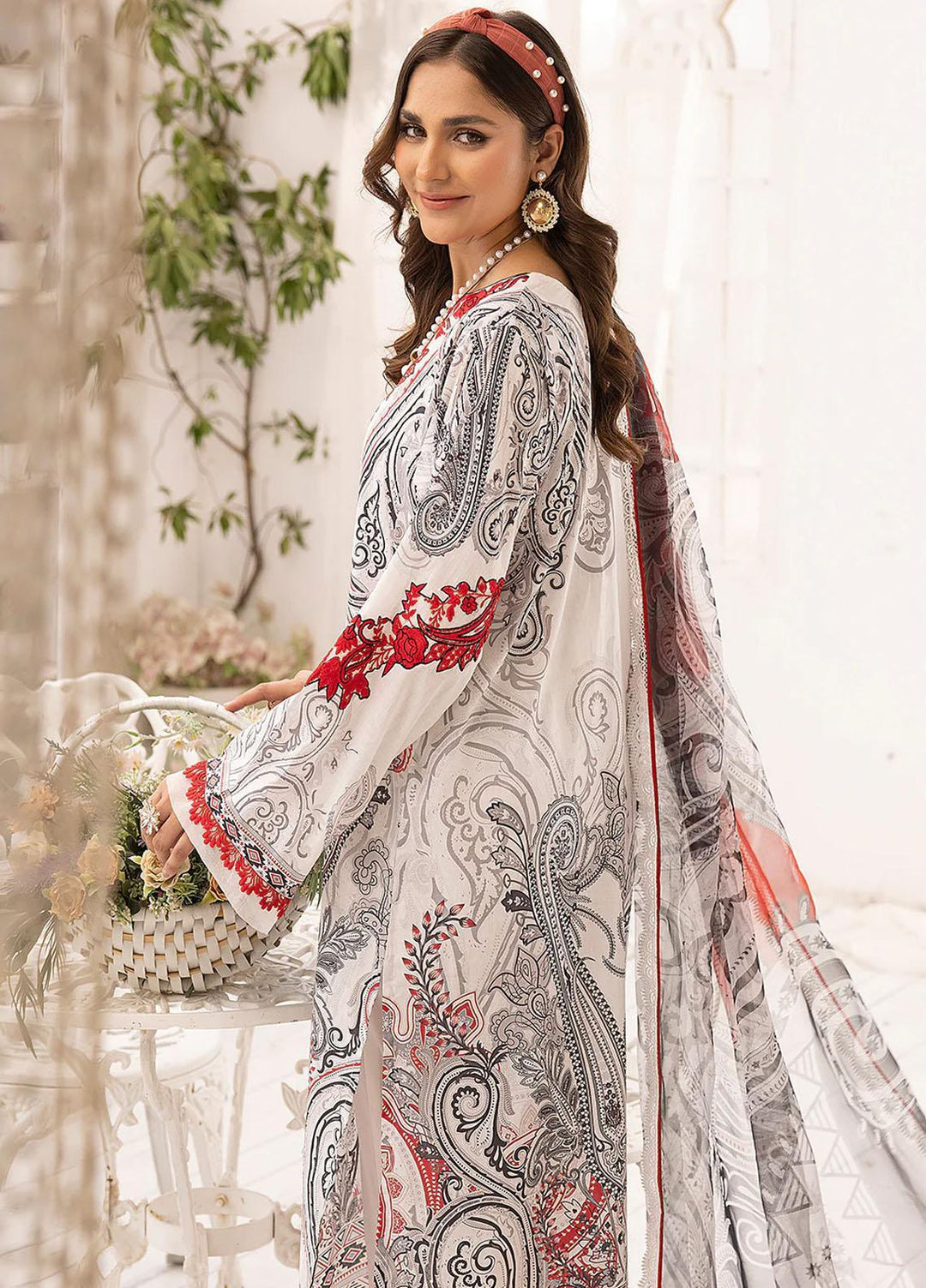 Florance By Meerak Embroidered Lawn Suits Unstitched 2 Piece MRK23F Aderyn - Summer Collection