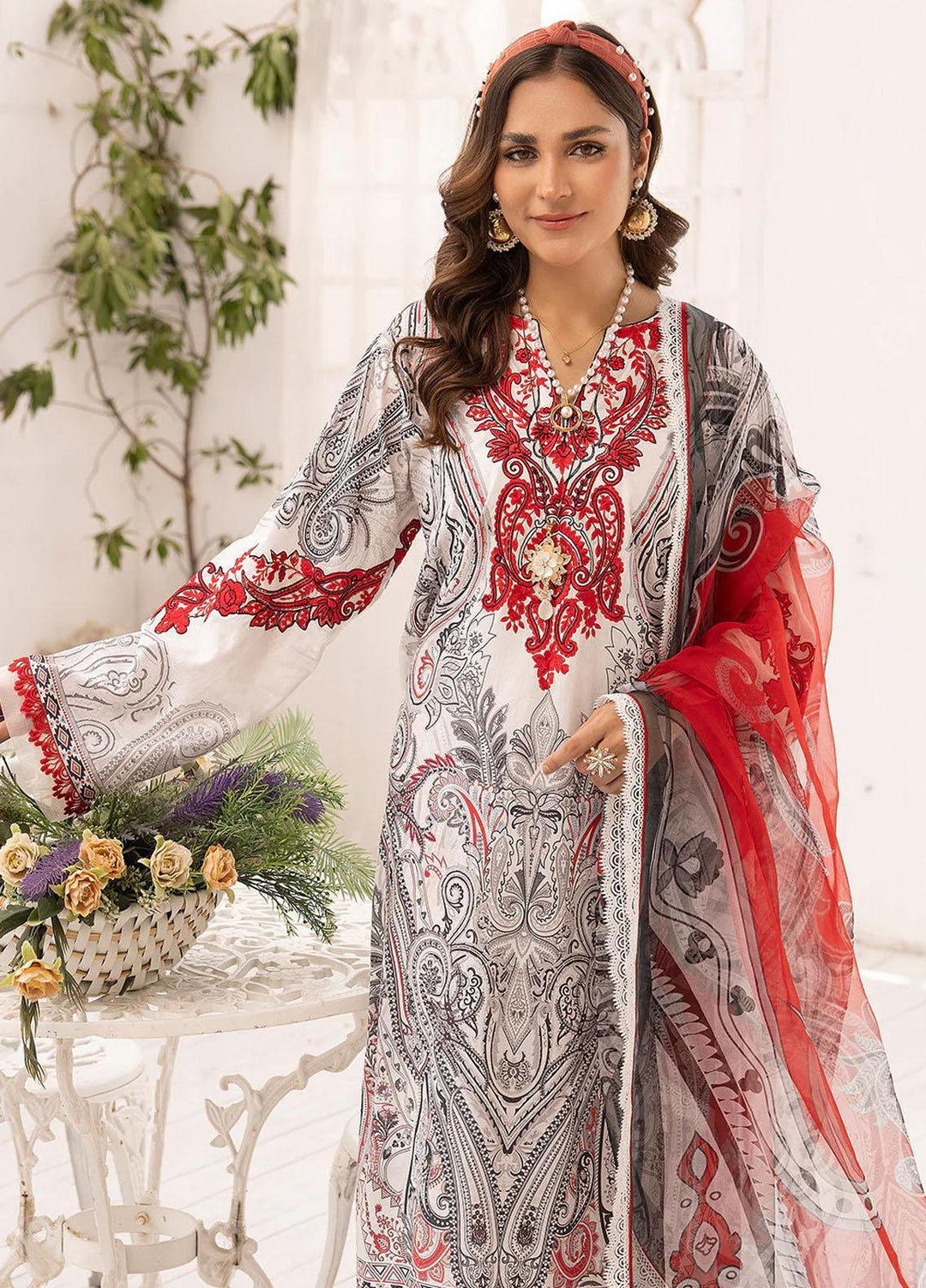 Florance By Meerak Embroidered Lawn Suits Unstitched 2 Piece MRK23F Aderyn - Summer Collection