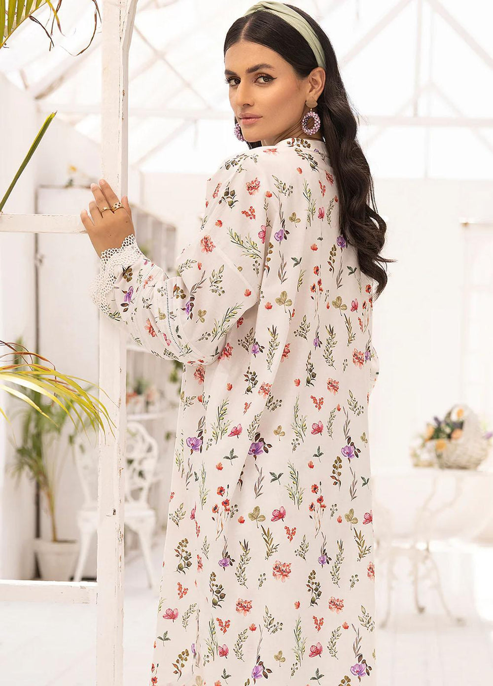 Florance By Meerak Printed Lawn Suits Unstitched 2 Piece MRK23F Snowbloom - Summer Collection