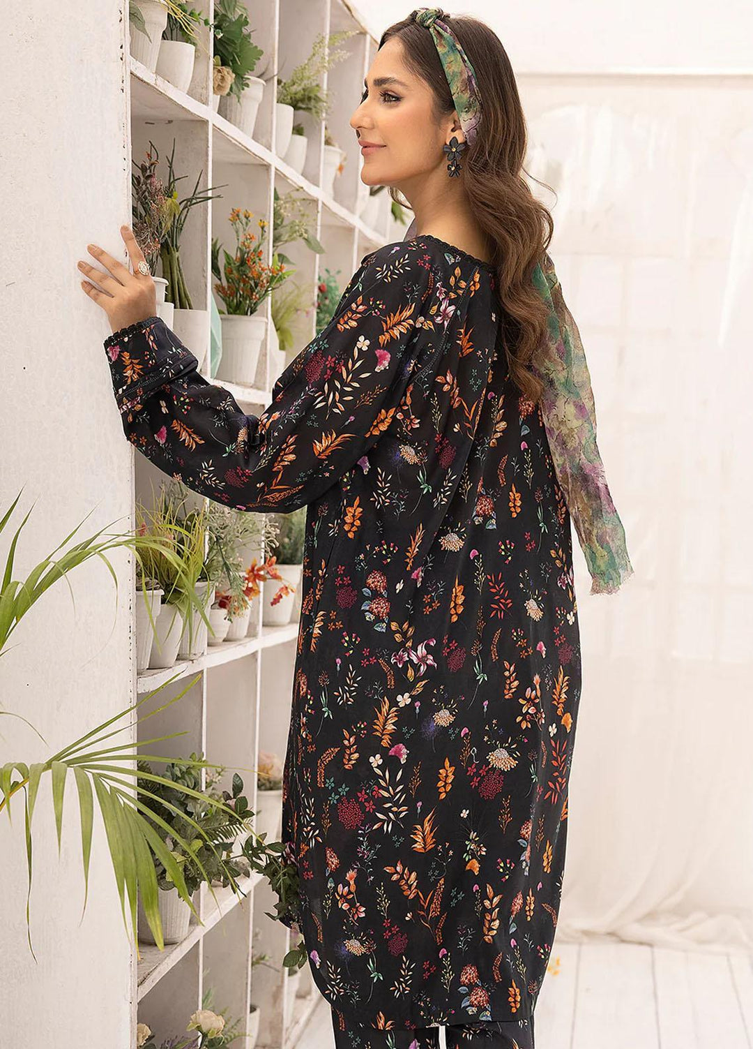 Florance By Meerak Printed Lawn Suits Unstitched 2 Piece MRK23F Magniloquent - Summer Collection