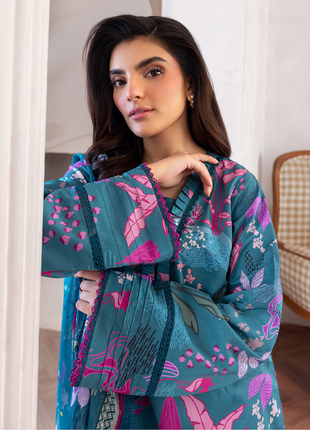 Florent Digital Printed Lawn Suits Unstitched 3 Piece FL25LP FL-5 B - Summer Collection