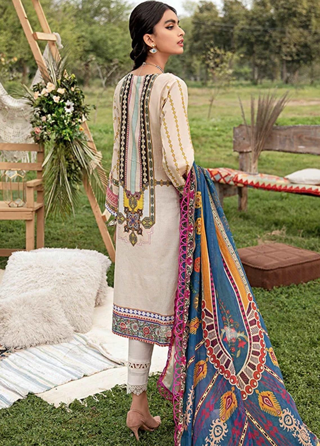 Florent Embroidered Lawn Suits Unstitched 3 Piece F21SV FL-11 - Summer Collection