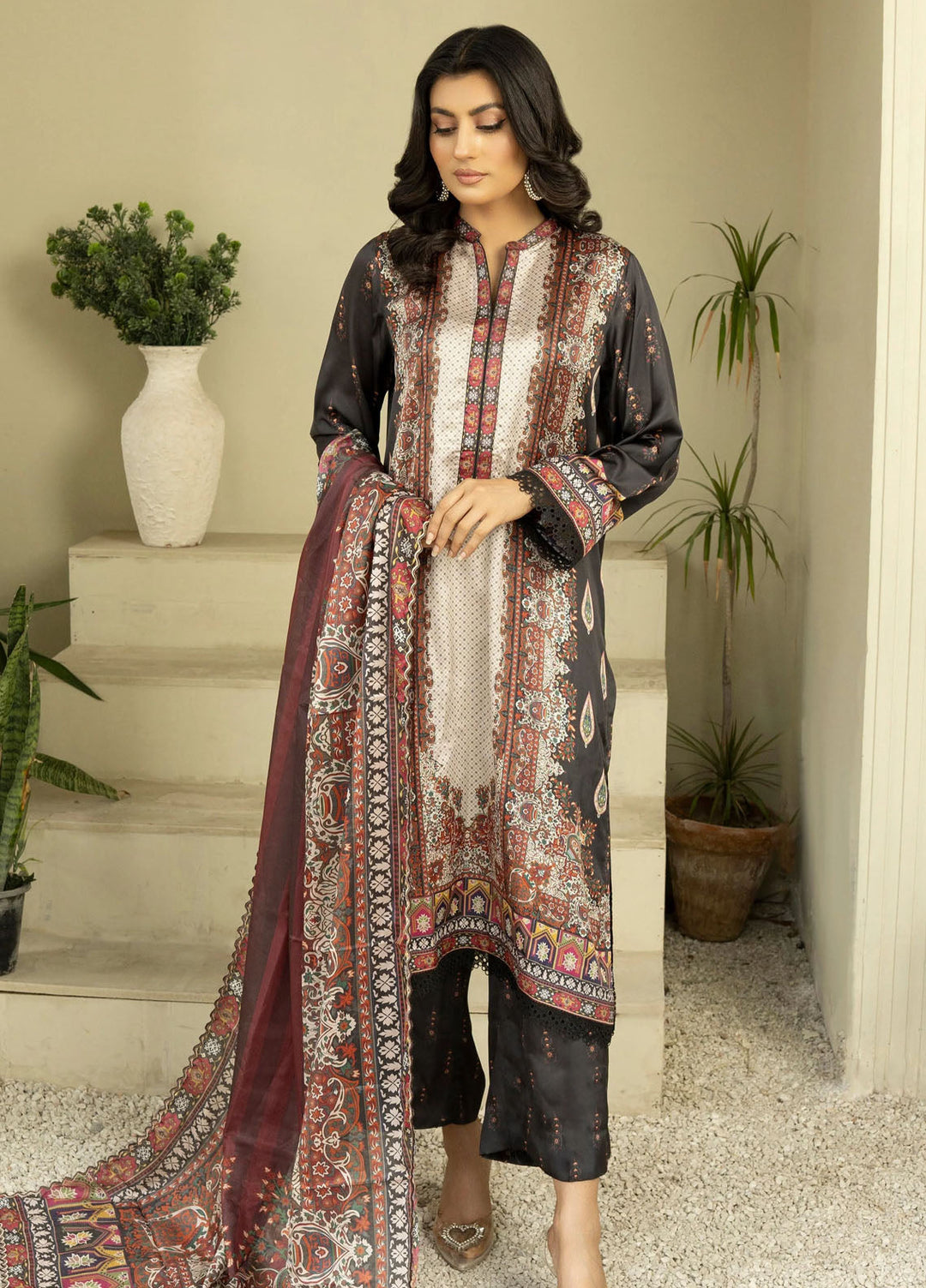 Fluer Prints by Ziara Printed Cambric Suits Unstitched 3 Piece ZI25FP Noir - Summer Collection