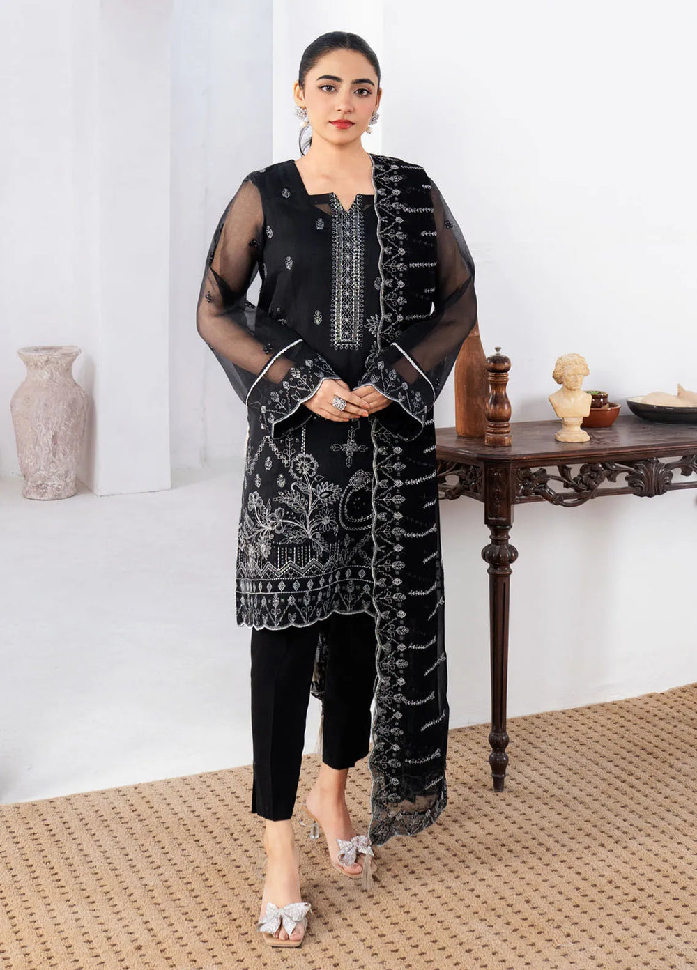 Fozia Khalid Pret Embroidered Organza 4 Piece Suit Black