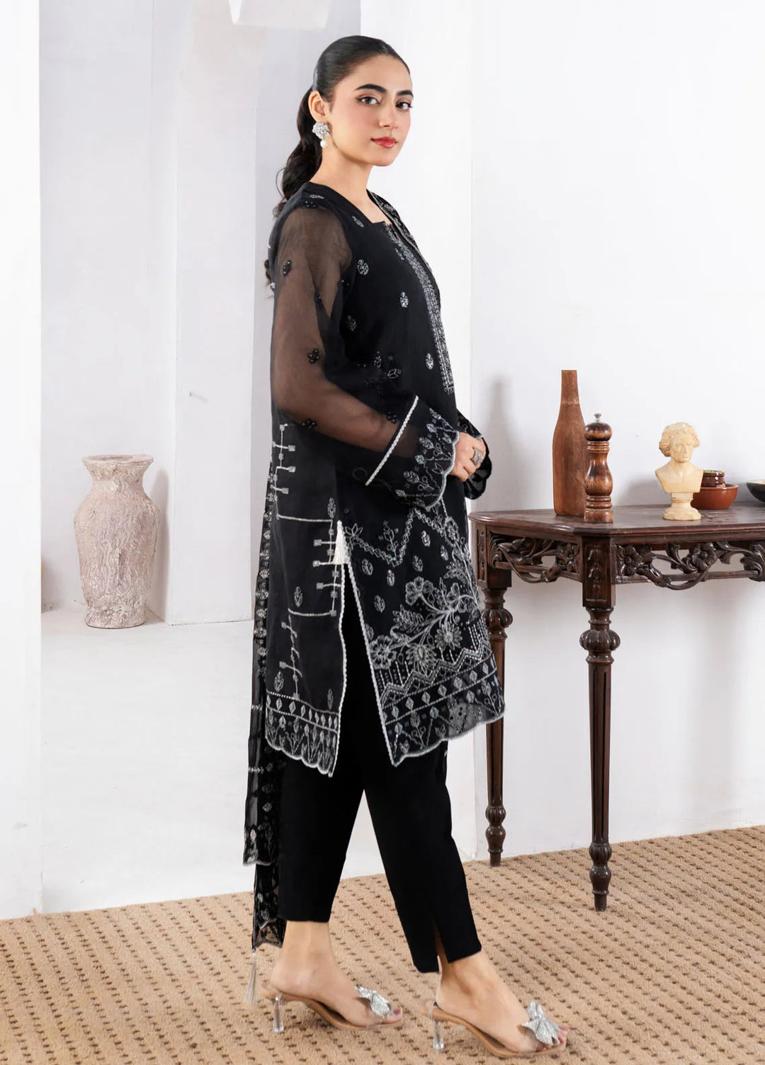 Fozia Khalid Pret Embroidered Organza 4 Piece Suit Black