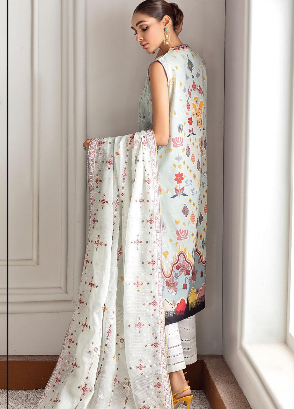 Fuchsia by Baroque Embroidered Lawn Suits Unstitched 3 Piece BQ21F 10 Daneh - Summer Collection