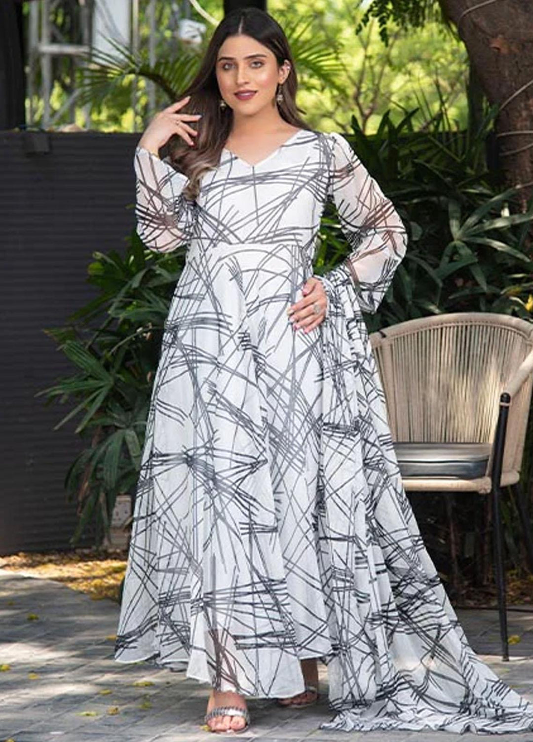 Nazmina Pret Printed Chiffon 2 Piece Suit FRT-26 Charcoal Strings