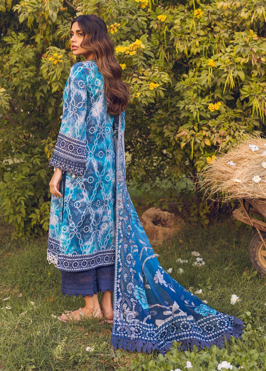 Gardenia by Nureh Embroidered Lawn Suits Unstitched 3 Piece NU23G NSG-88 - Summer Collection