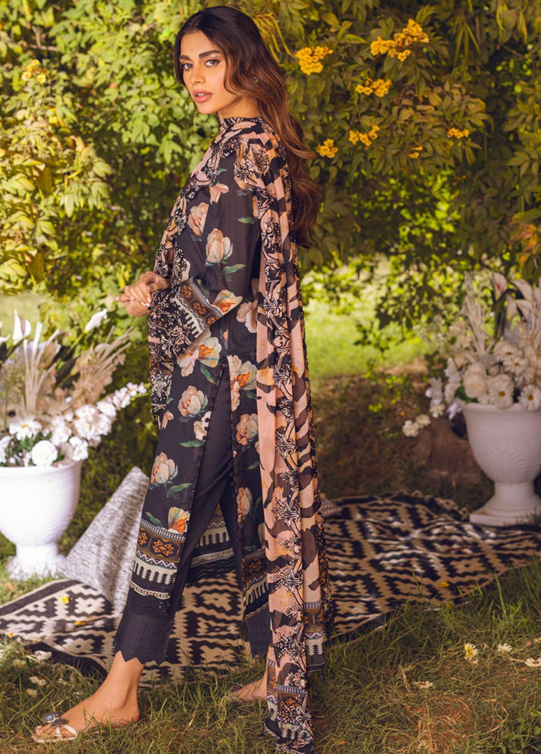 Gardenia by Nureh Embroidered Lawn Suits Unstitched 3 Piece NU23G NSG-92 - Summer Collection