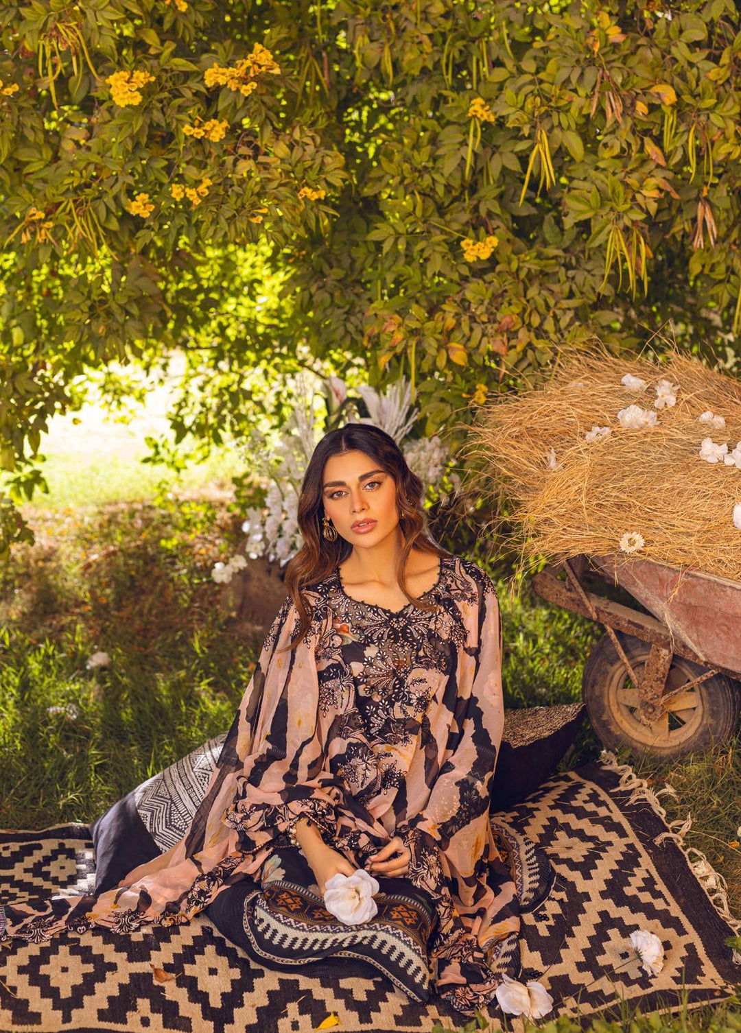 Gardenia by Nureh Embroidered Lawn Suits Unstitched 3 Piece NU23G NSG-92 - Summer Collection