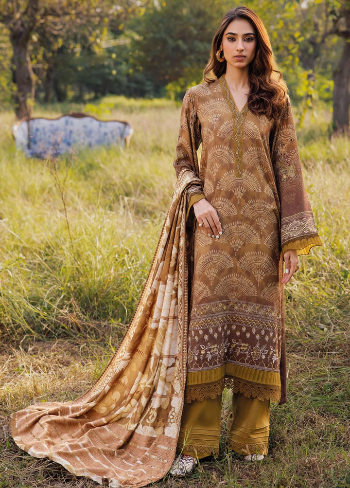 Gardenia By Nureh Embroidered Leather Peach Suits Unstitched 3 Piece NU23LP NSG-138 - Winter Collection