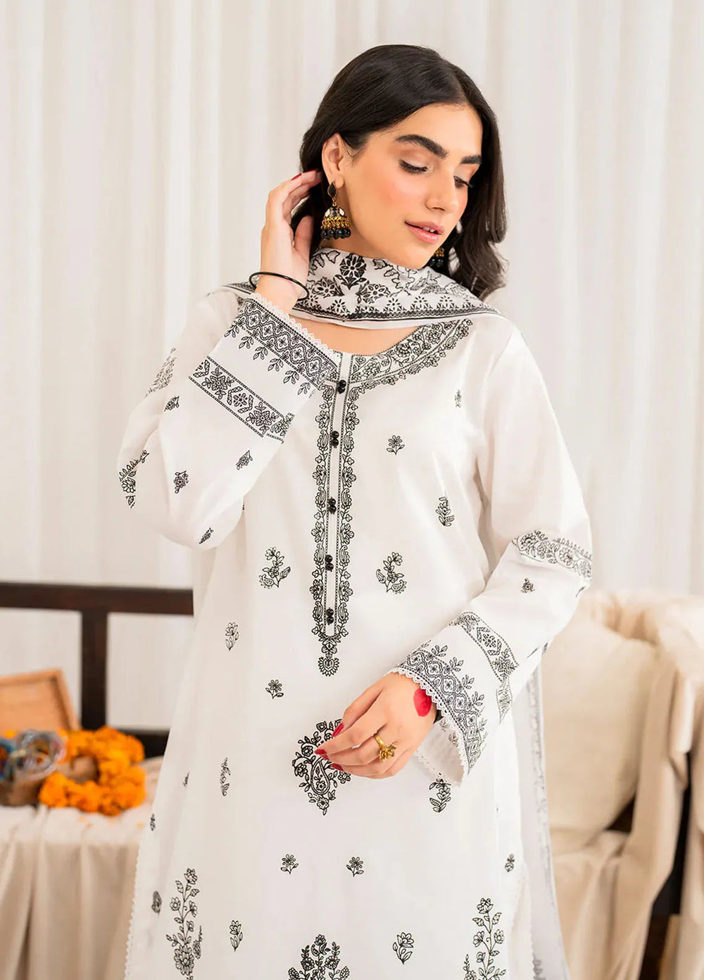 Garnet Pret Printed Cotton Lawn 3 Piece Suit Fozia