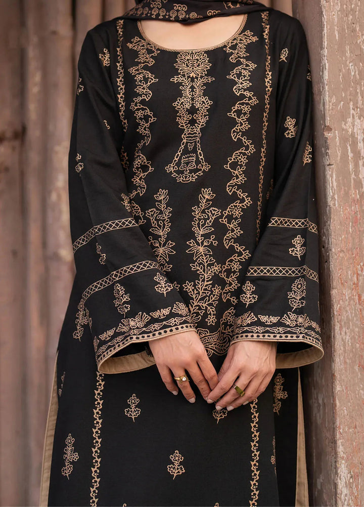 Garnet Pret Printed Karandi 3 Piece Suit Ornate Noir