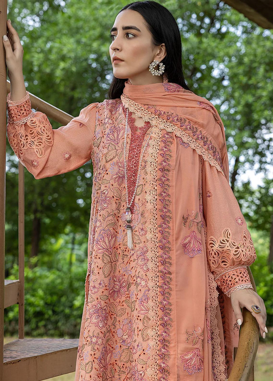 Ghuncha By Izel Embroidered Karandi Suits Unstitched 3 Piece IZL23G GEC-033 SPINEL - Winter Collection