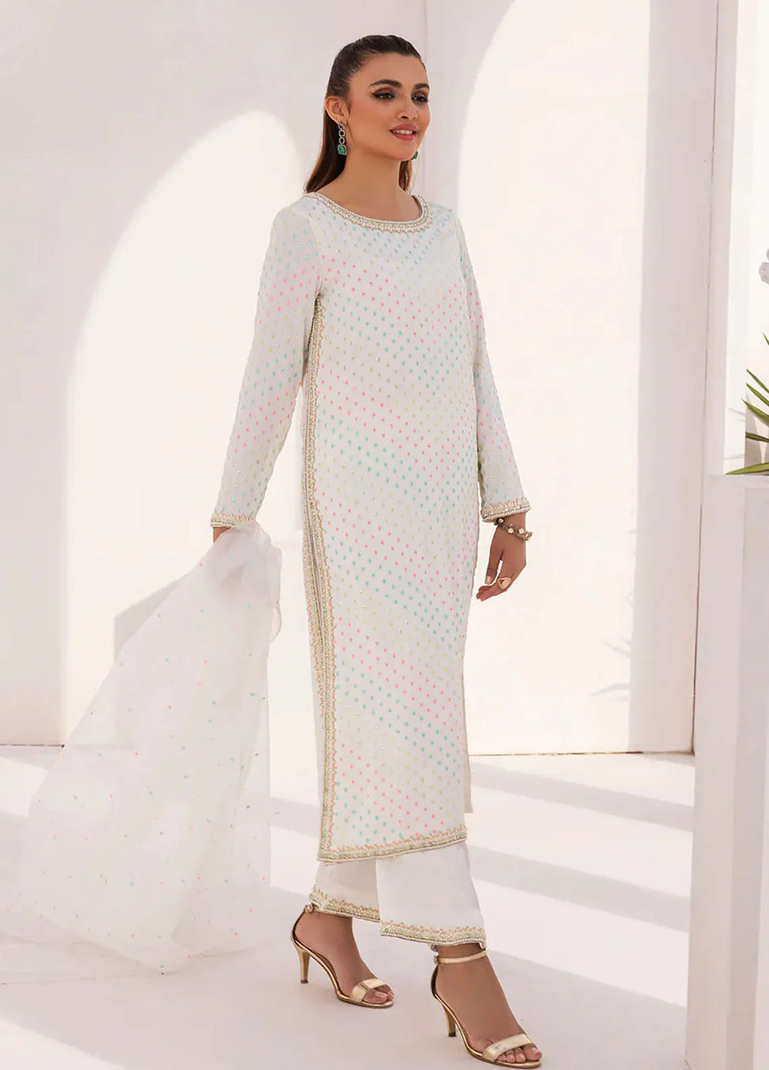 Grandeur Pret Embroidered Raw Silk 3 Piece Suit Spectra