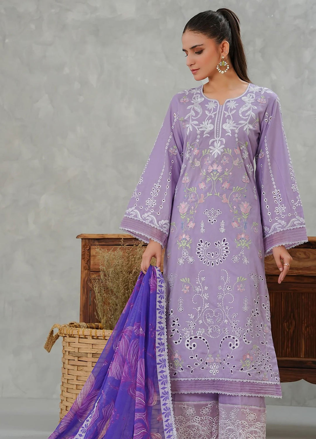 Madiha Gohar Pret Embroidered Lawn 3 Piece Ethereal Charm