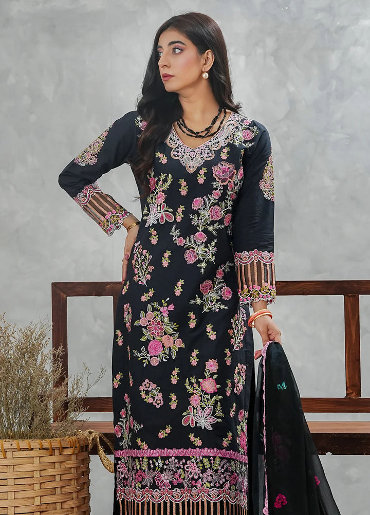 Madiha Gohar Pret Embroidered Lawn 3 Piece Floral Tapestry