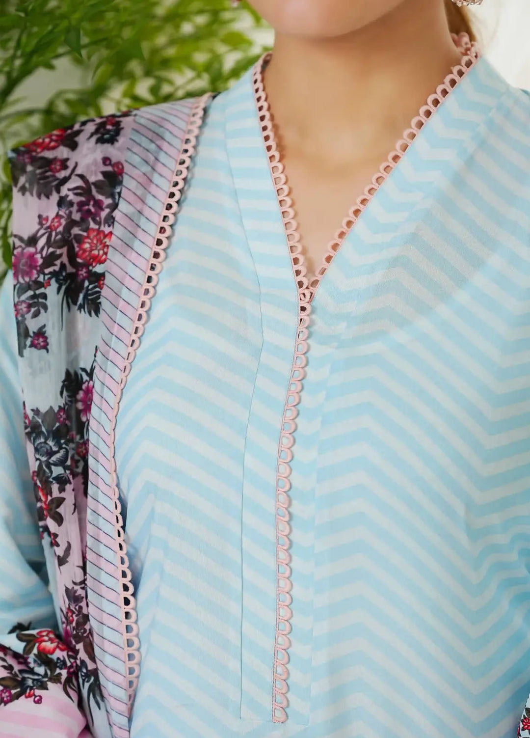 Madiha Gohar Pret Printed Swiss Lawn 3 Piece Suit Blush Whisper