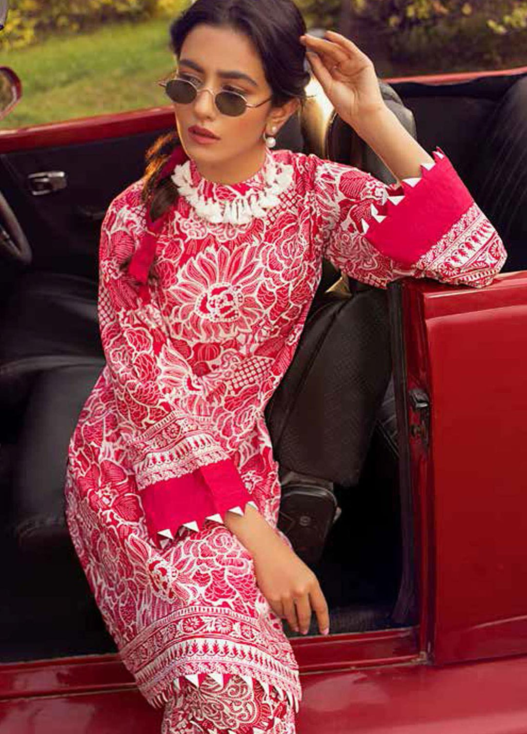 Gul Ahmed Printed Lawn  Unstitched Kurties GA21BG SL-918 - Summer Collection