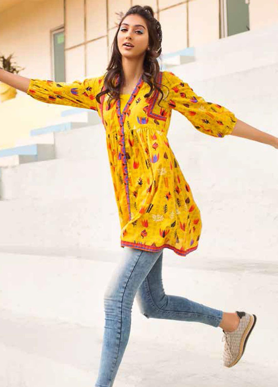 Gul Ahmed Printed Lawn  Unstitched Kurties GA21BG SL-921 A - Summer Collection