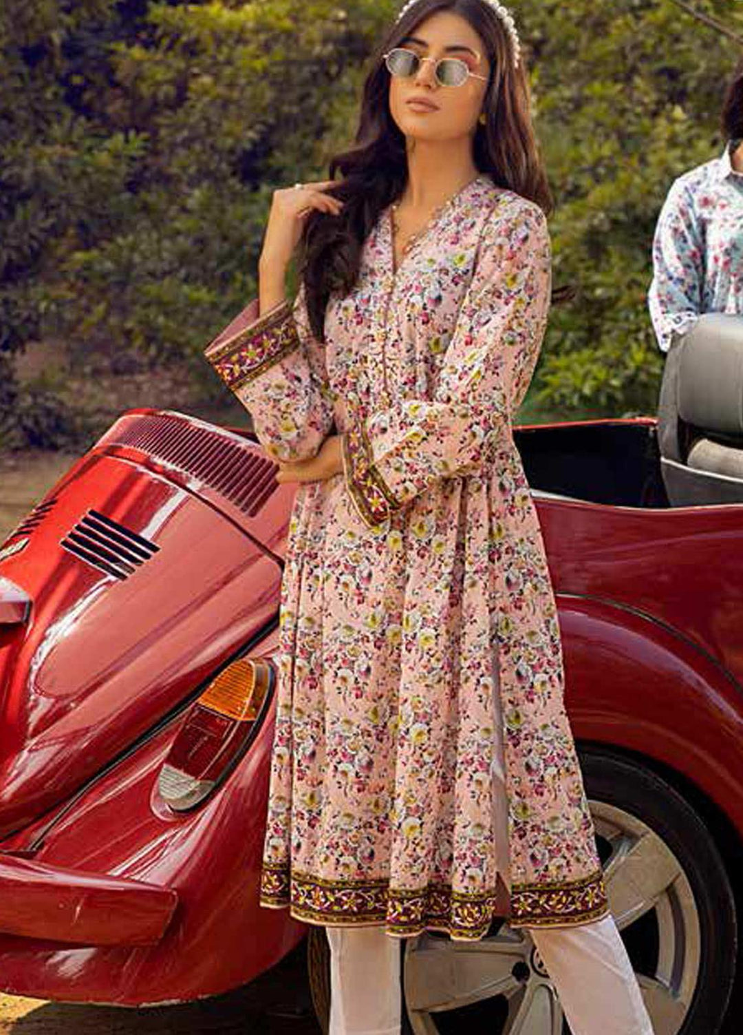 Gul Ahmed Printed Lawn  Unstitched Kurties GA21BG SL-929 A - Summer Collection