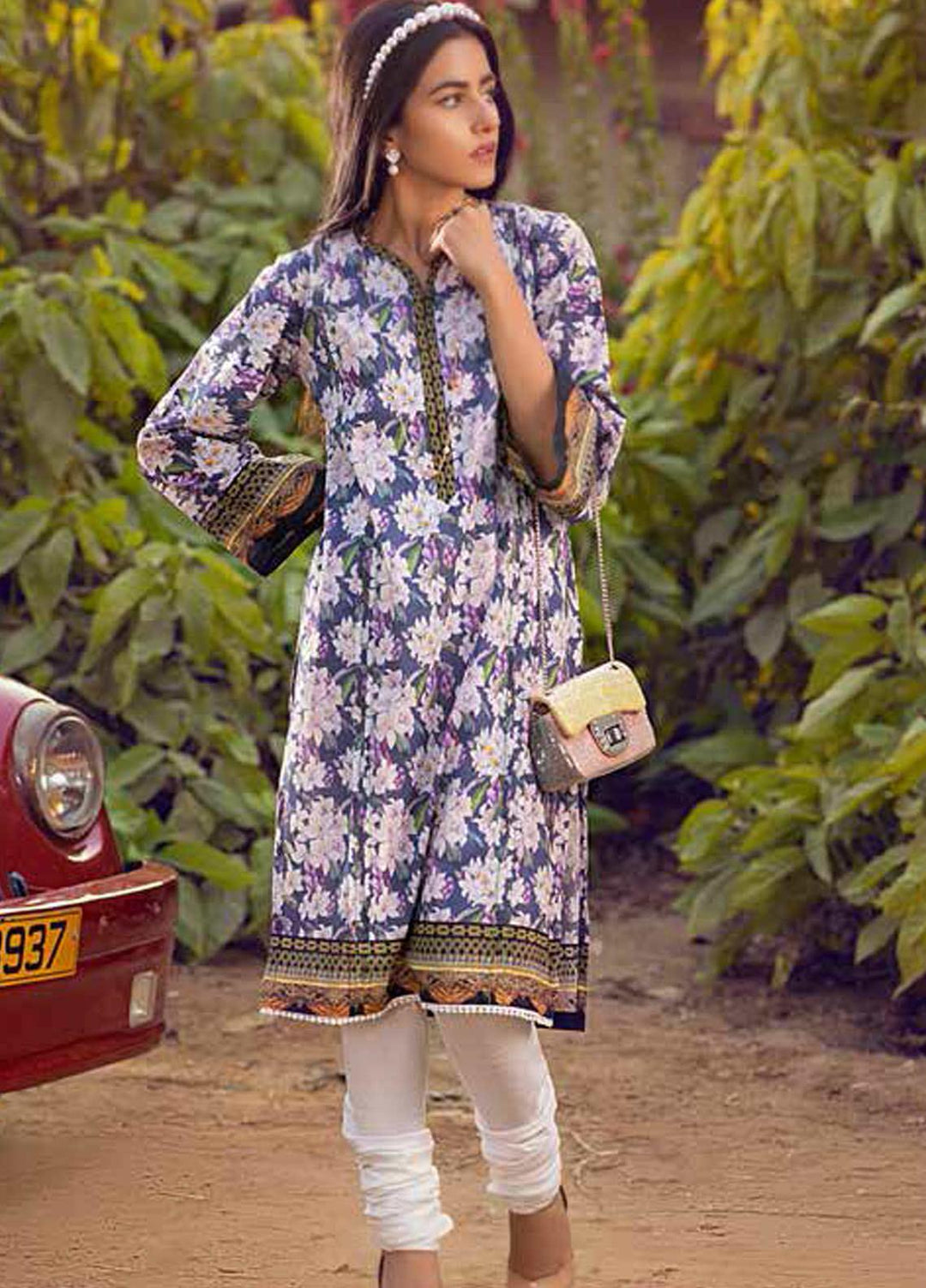 Gul Ahmed Printed Lawn  Unstitched Kurties GA21BG SL-946 B - Summer Collection