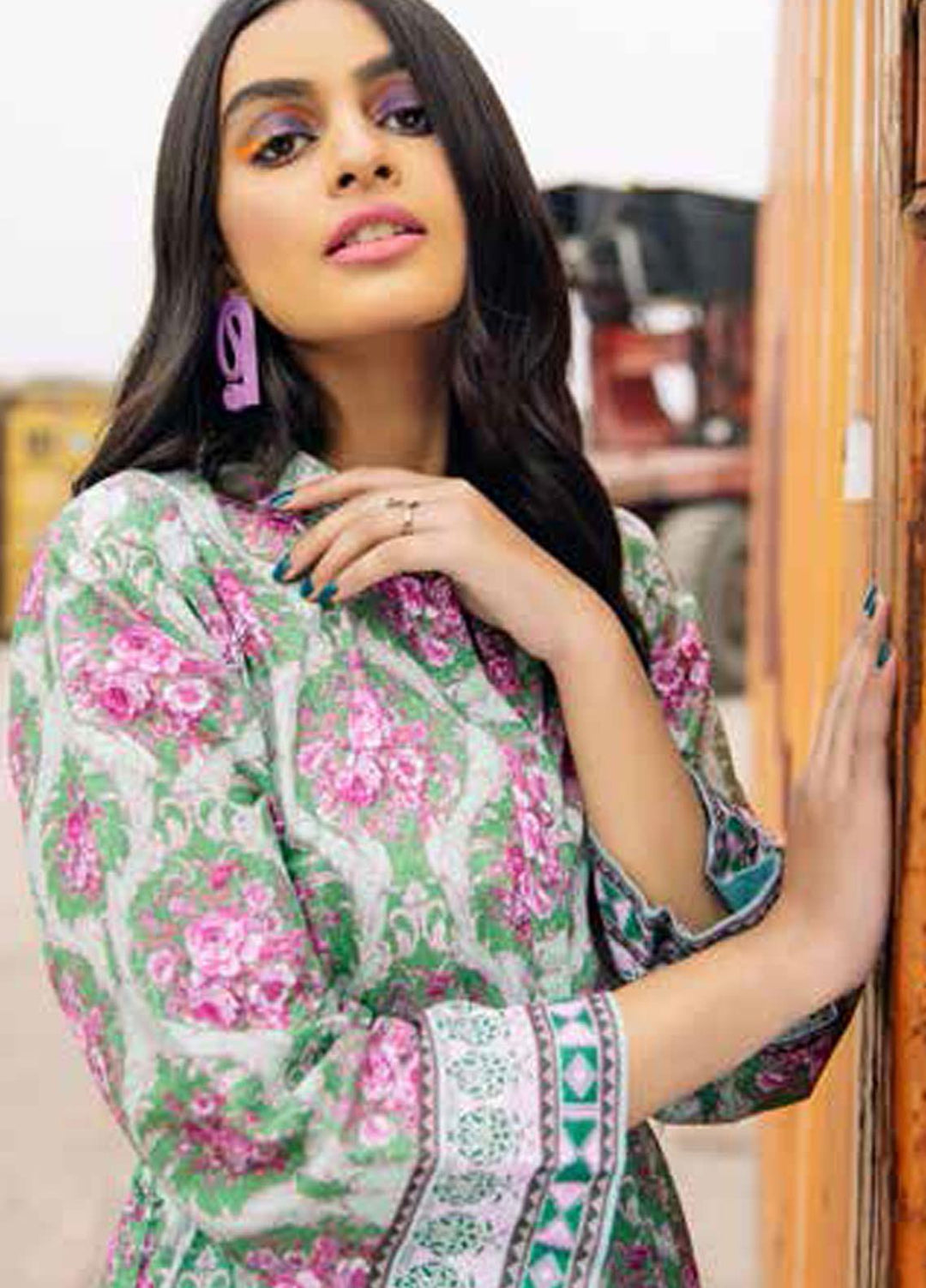 Gul Ahmed Printed Lawn  Unstitched Kurties GA21BG SL-947 A - Summer Collection