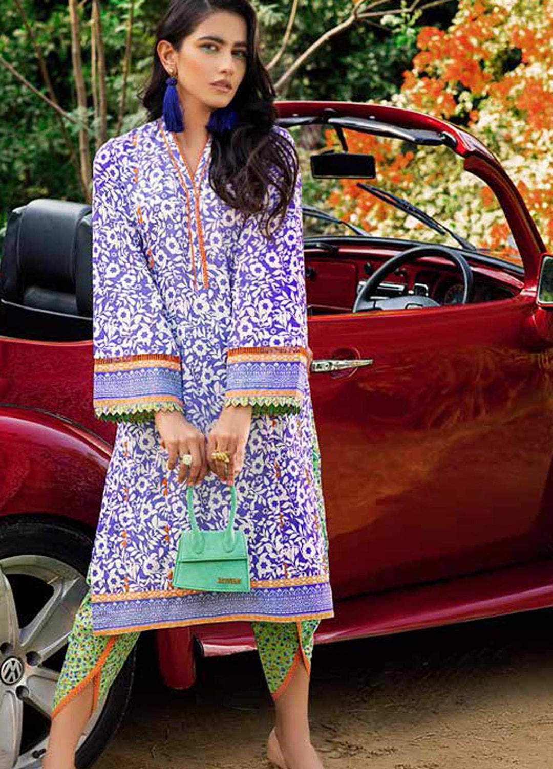 Gul Ahmed Printed Lawn Suits Unstitched 2 Piece GA21BG TL-327 B - Summer Collection