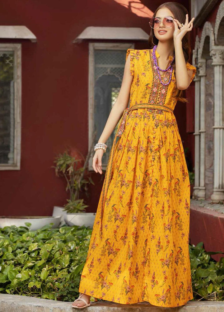 Gul Ahmed Printed Lawn  Unstitched Kurties GA22BG SL-22027 - Single Print Collection